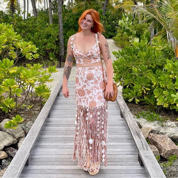 Meet your Posher, Simone - Picture 2 of 4